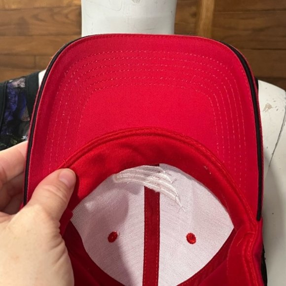 Honda Adult Hat Cap Red with white logo Stretch one size fits all - Picture 3 of 5